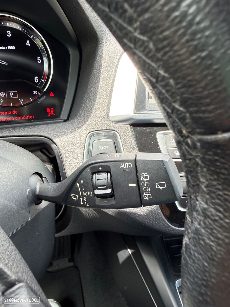 BMW 116 d Aut. Sport Line — fotografia 22