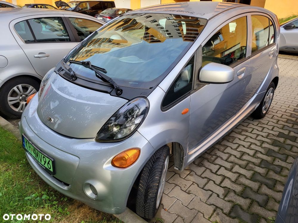 Mitsubishi i-MiEV Standard - 6