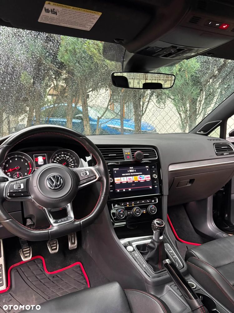 Volkswagen Golf GTI (BlueMotion Technology) Performance - 33