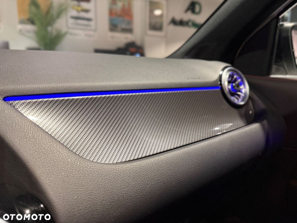 Mercedes-Benz GLA 200 d AMG Line - 13