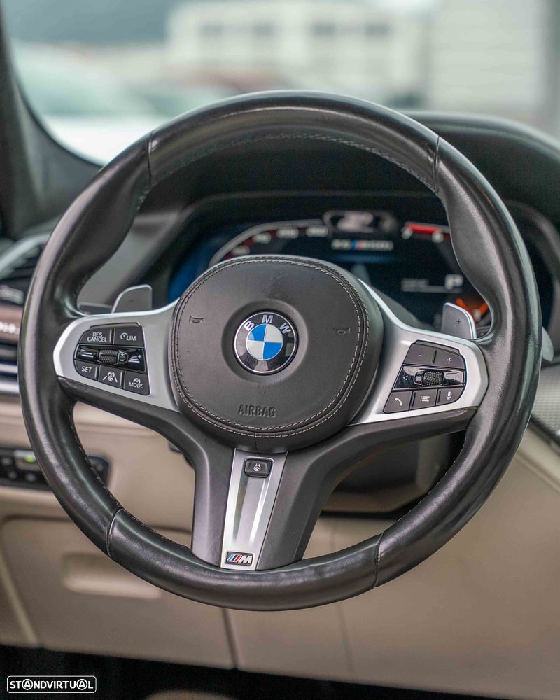 BMW X6 M50i - 22