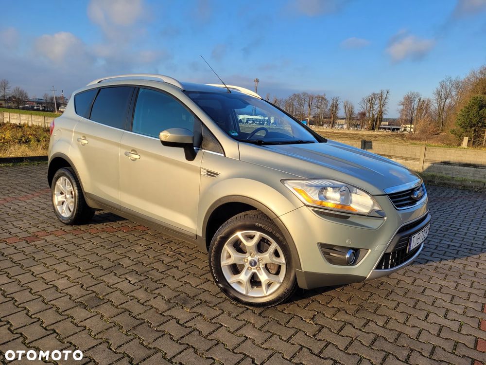 Ford Kuga 2.0 TDCi 2x4 Titanium - 36