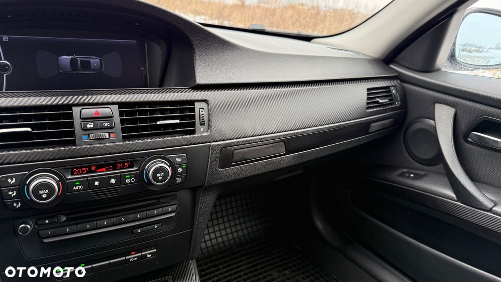 BMW Seria 3 320d - 22