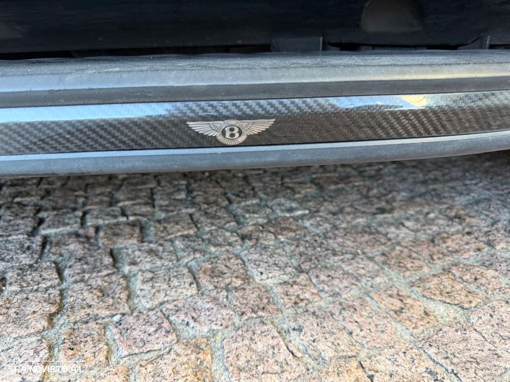 Bentley Bentayga V8 - 16