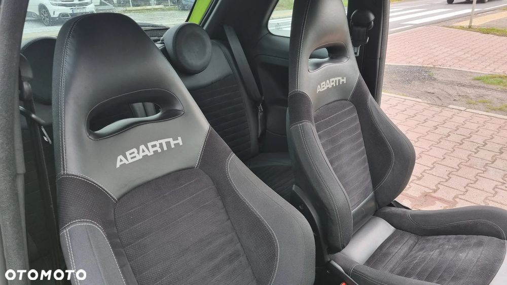 Abarth 595 1.4 T-Jet 16v Competizione - 24