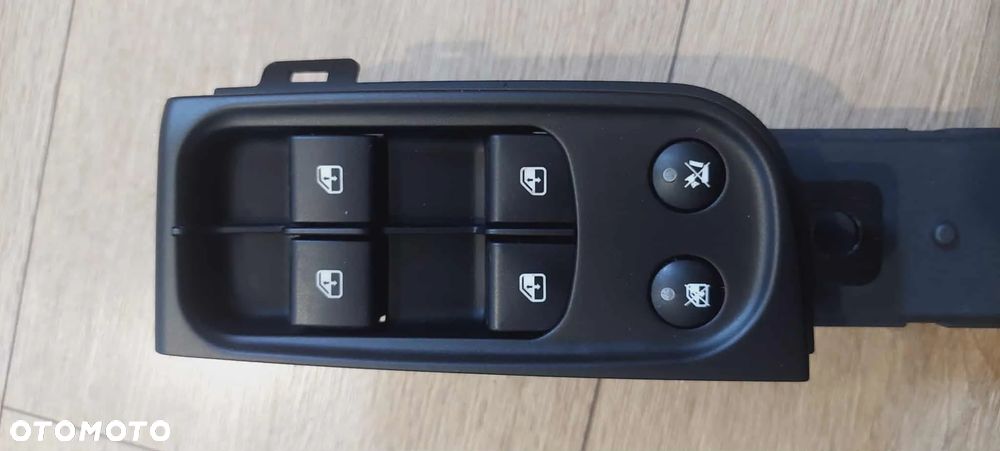 MASERATI QUATTROPORTE GRANTURSIMO PANEL KLIMATYZACJI PRZYCISKI ODNOWIENIE REGENERACJA CZĘŚCI - 7