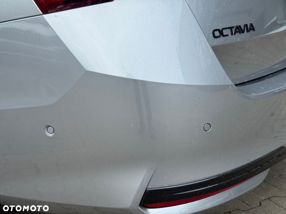 Skoda Octavia 1.5 TSI mHEV Sportline DSG - 38