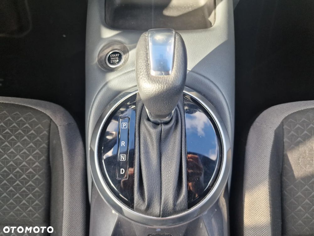 Nissan Juke 1.0 DIG-T N-Connecta DCT - 11