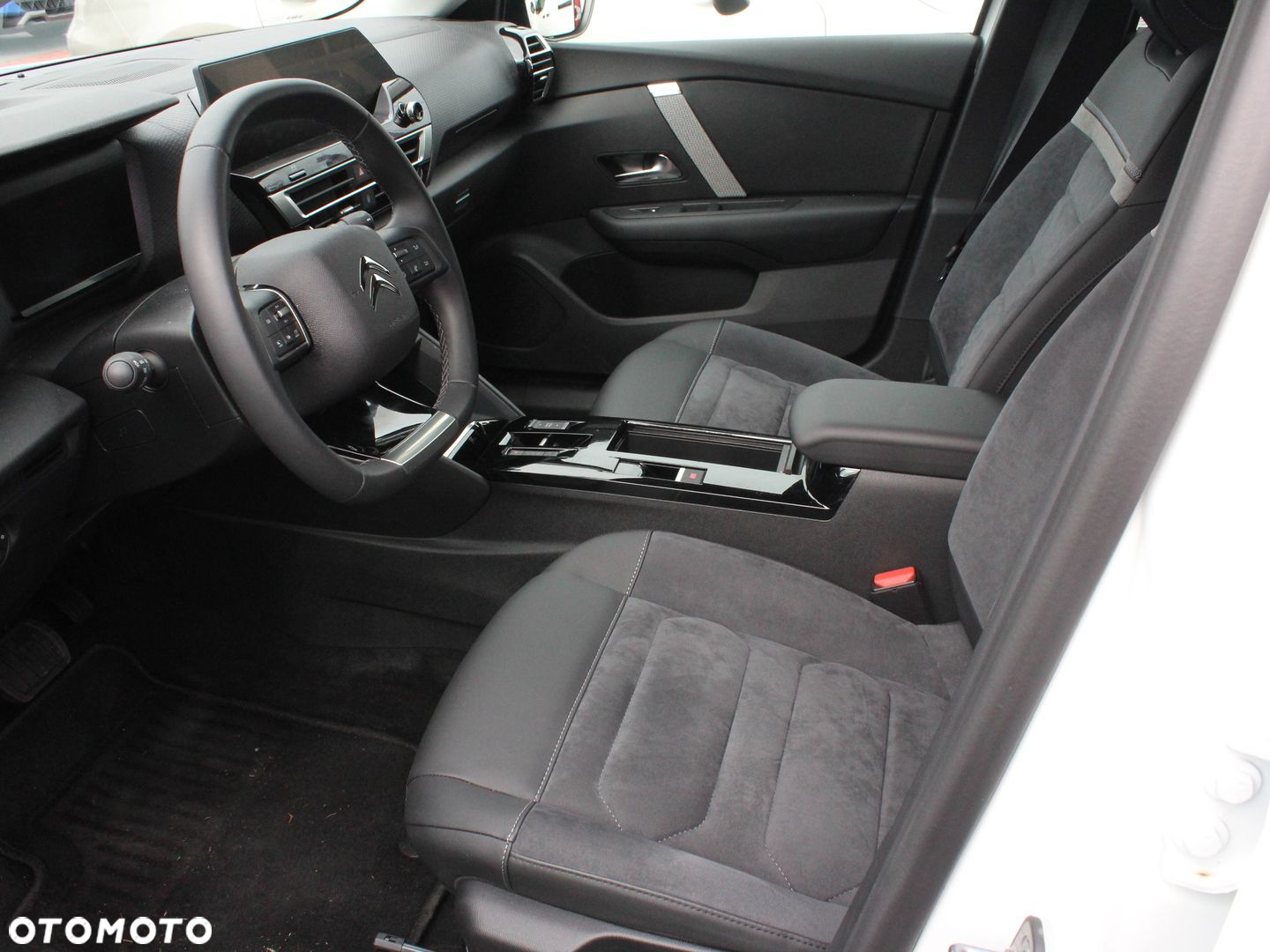Citroën C4 1.2 PureTech Shine S&S EAT8 - 9