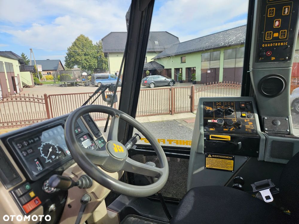 JCB FASTRAC 1135 - 9