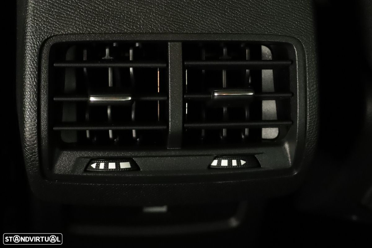 Citroën C4 1.2 PureTech Plus EAT8 - 21