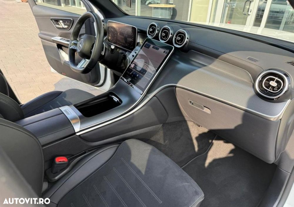 Mercedes-Benz GLC 300 e 4MATIC - 17