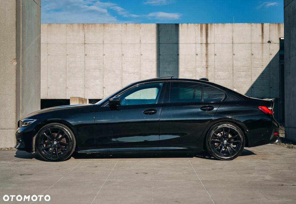 BMW Seria 3 320d Sport Line Shadow - 8