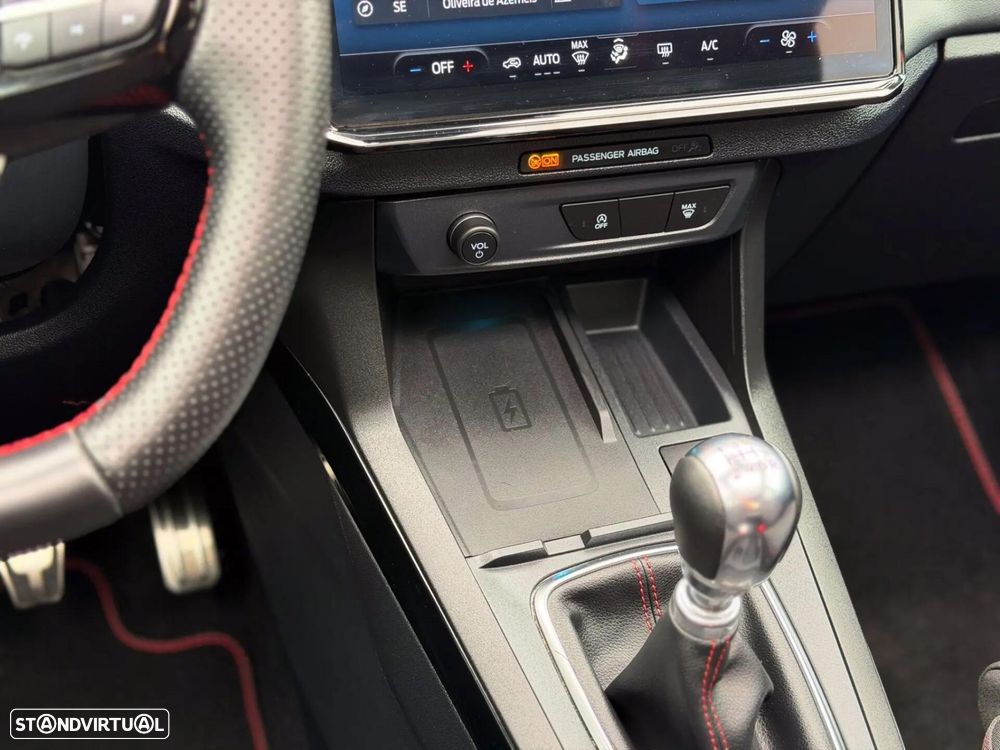 Ford Puma 1.0 EcoBoost MHEV ST-Line — fotografia 25