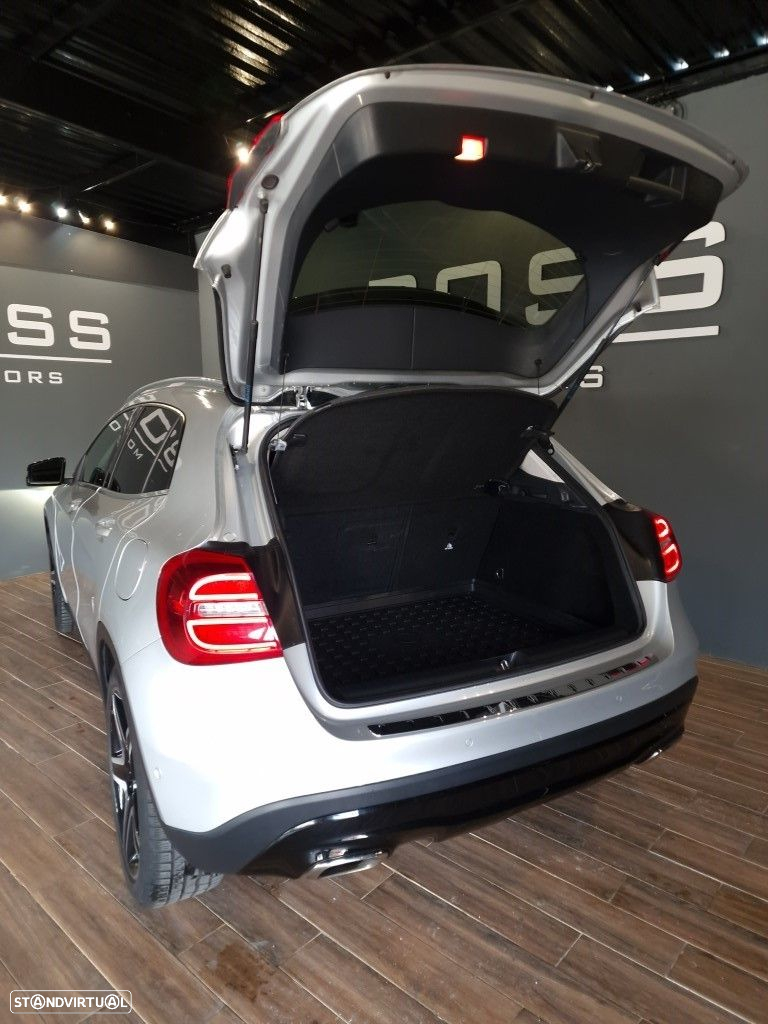 Mercedes-Benz GLA 200 CDi Urban Aut. - 19