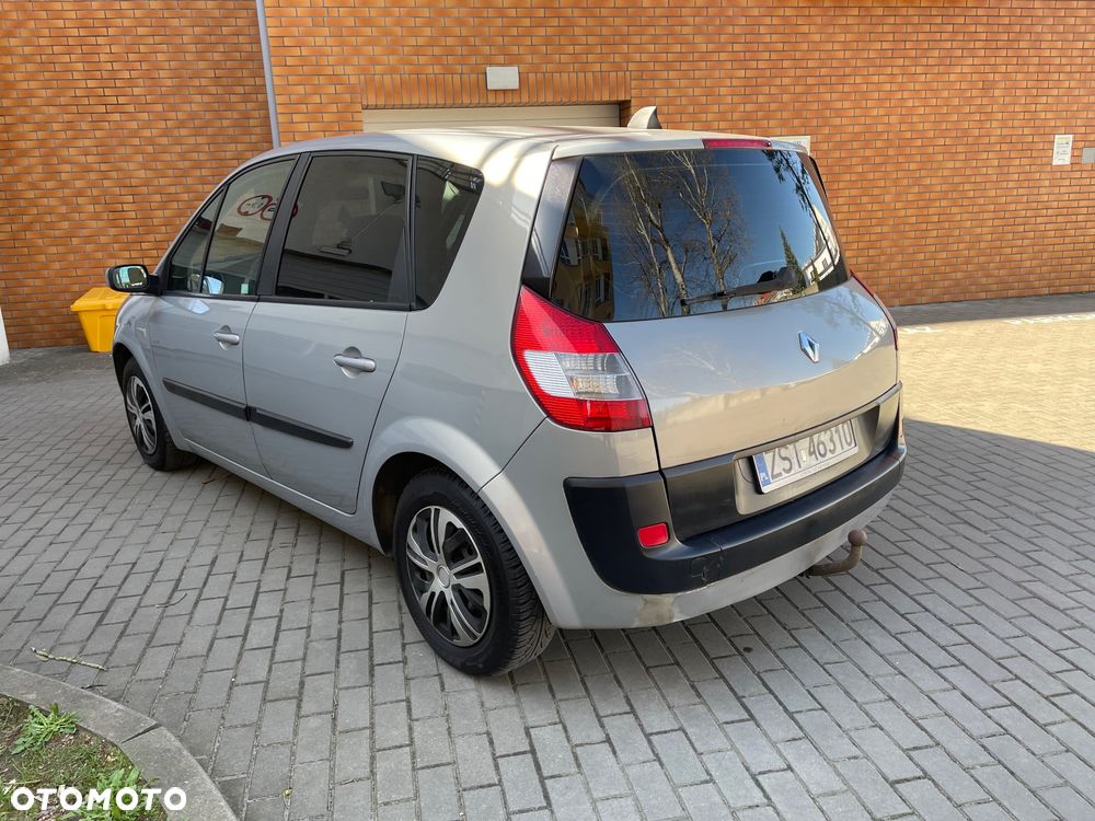 Renault Scenic 1.6 16V Privilege - 4
