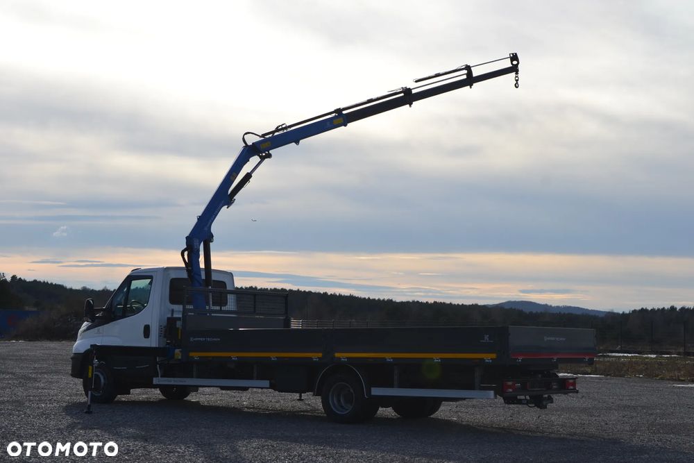 Iveco Daily 72C18 70C18 Skrzynia ładunkowa 5,6m + żuraw DN 6.0 S3 Sterowanie radiowe SCANRECO HDS Fassi Palfinger Hiab HMF HC - 7