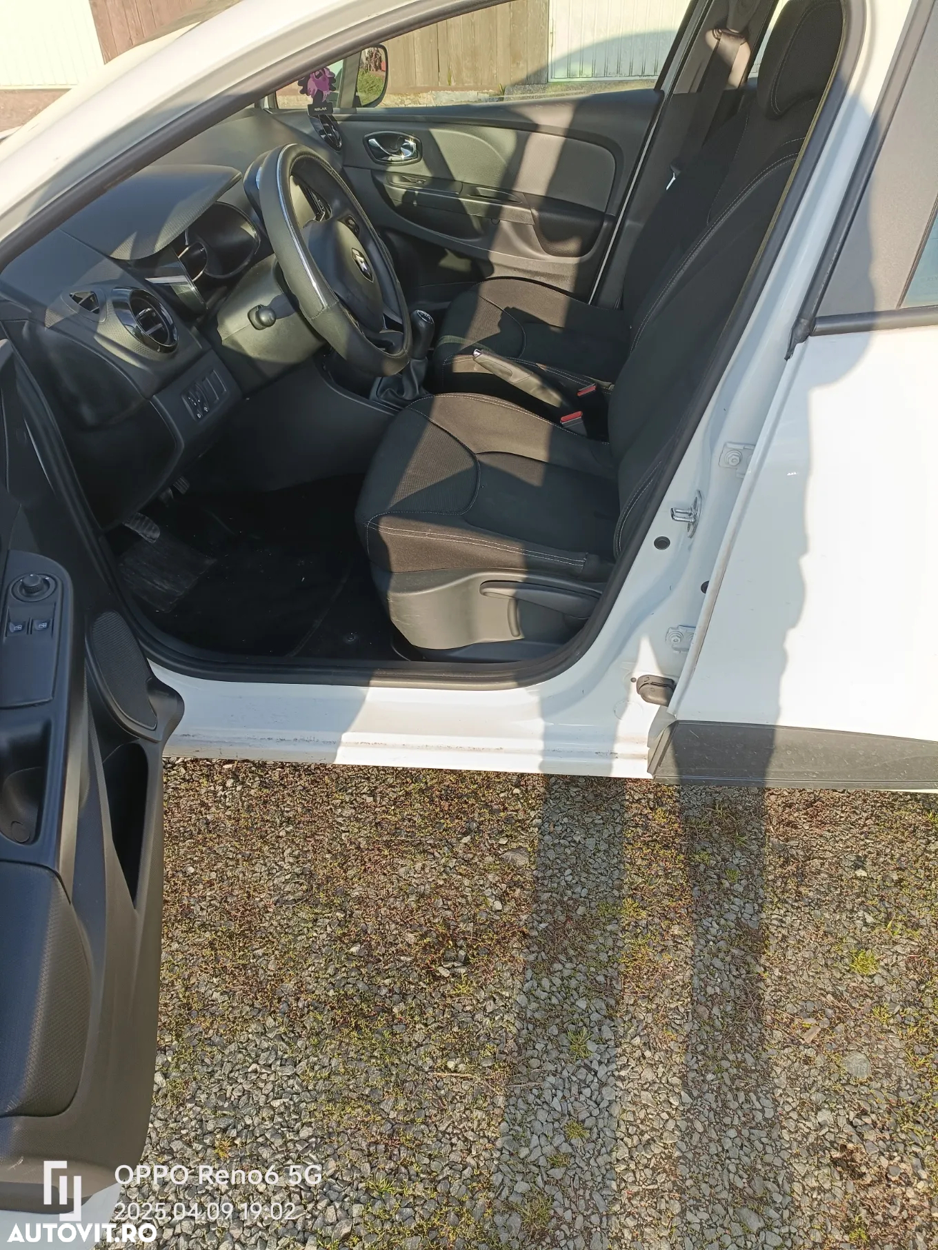 Renault Clio - 11