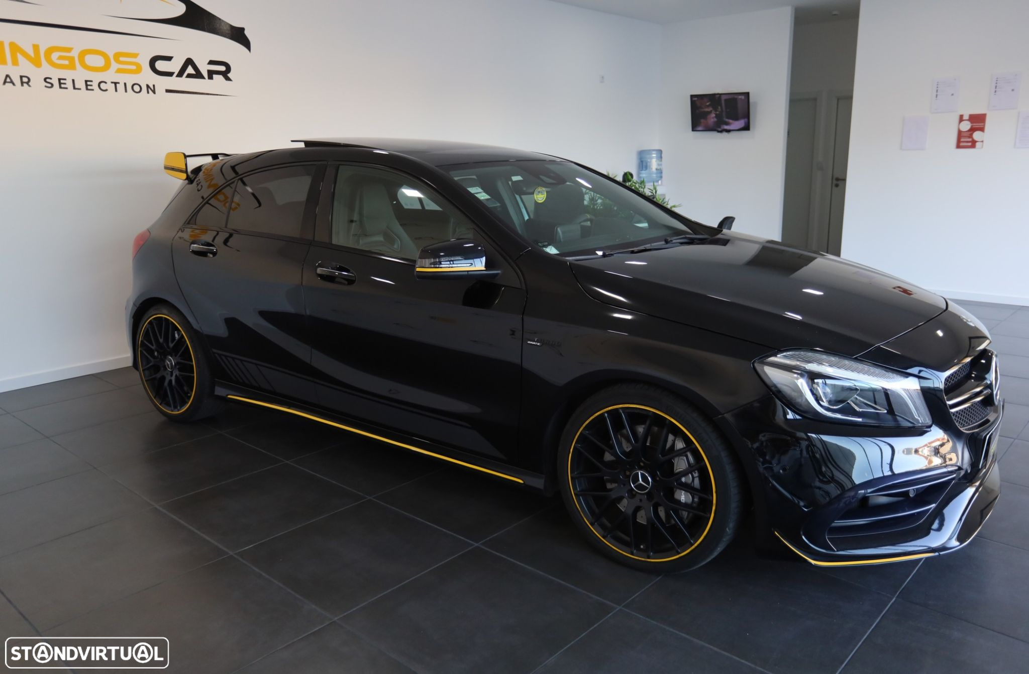 Mercedes-Benz A 45 AMG 4-Matic - 5