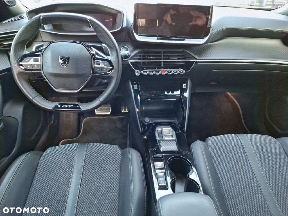 Peugeot 2008 1.2 PureTech GT S&S EAT8 - 9