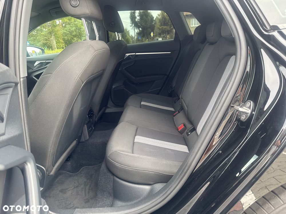 Audi A3 Sportback 30 TFSI Advanced - 19
