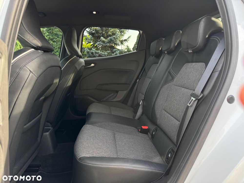 Renault Clio TCe 90 TECHNO - 19