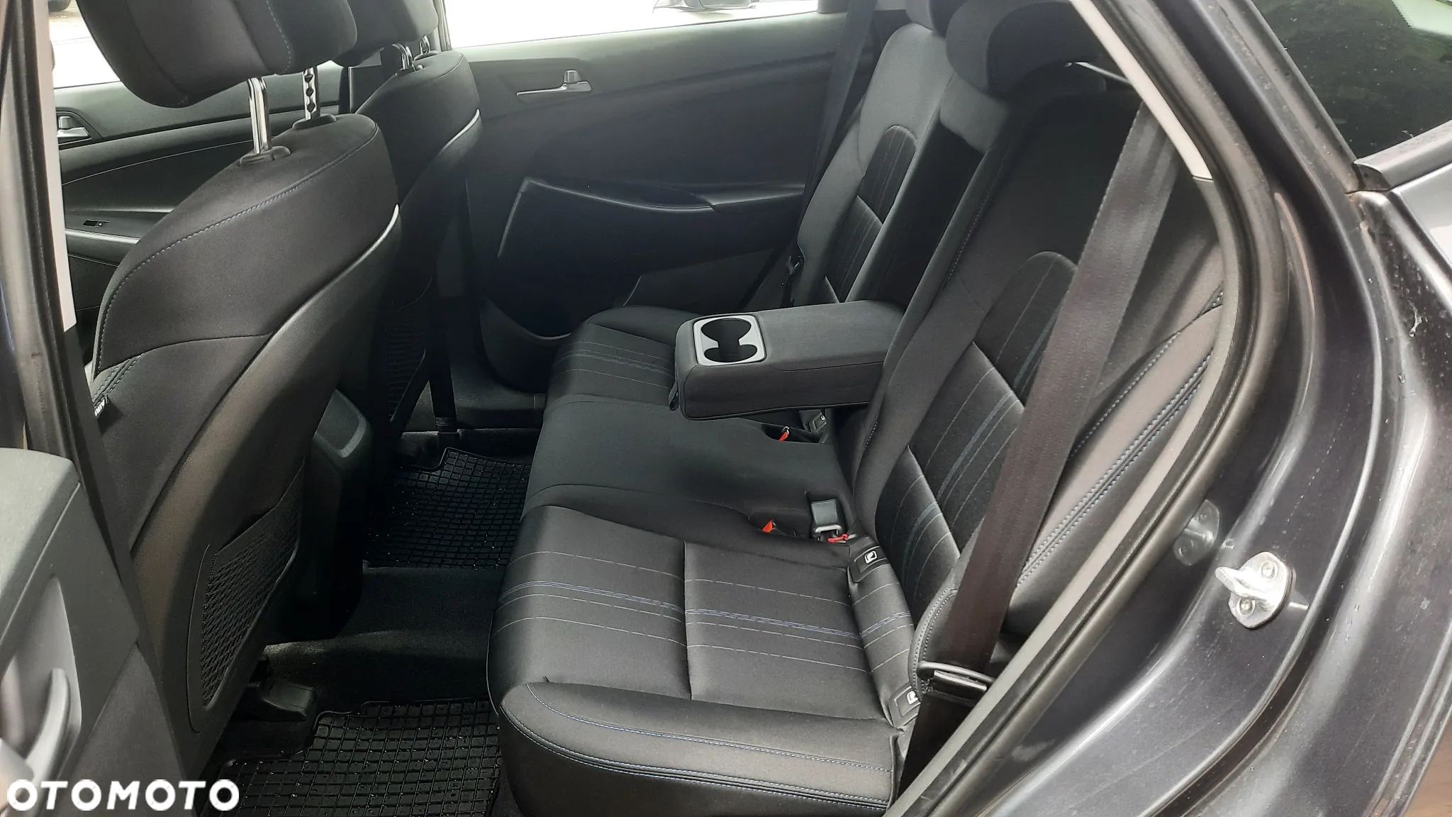 Hyundai Tucson 1.6 GDI BlueDrive Comfort 2WD - 11