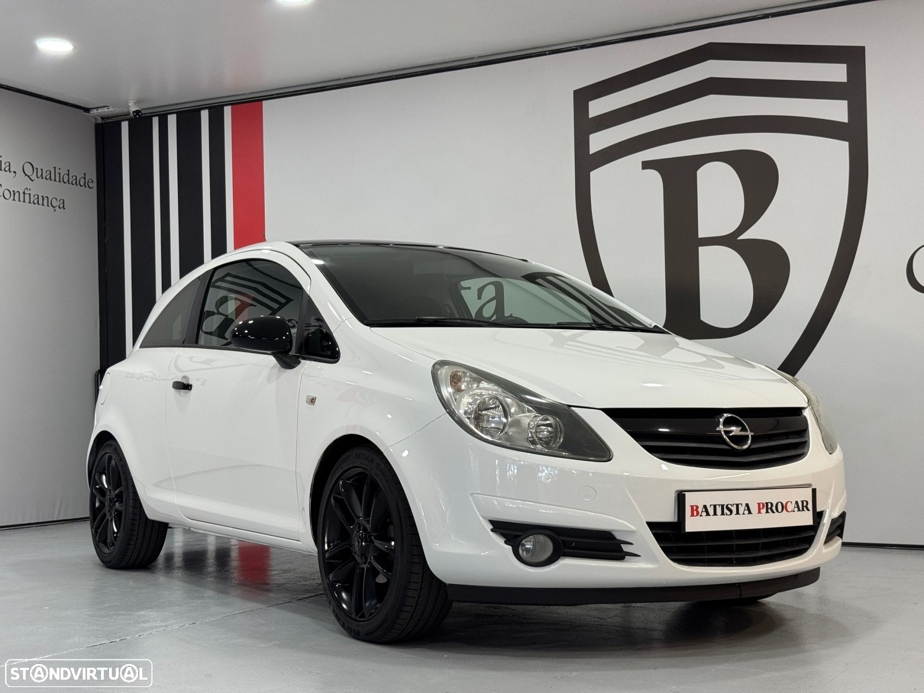 Opel Corsa 1.2 Black Edition - 14