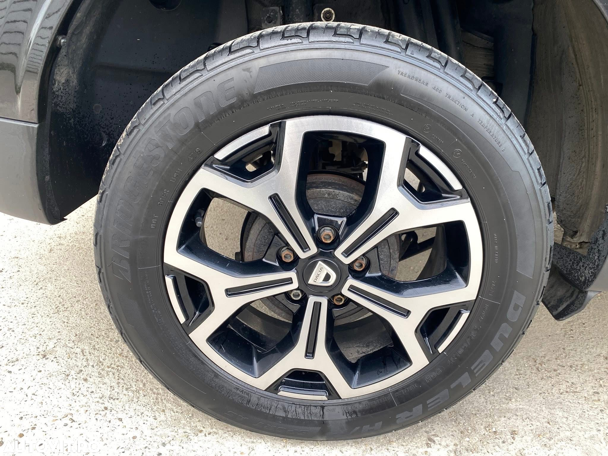 Dacia Duster 1.5 Blue dCi 4WD Prestige jante 17" - 26