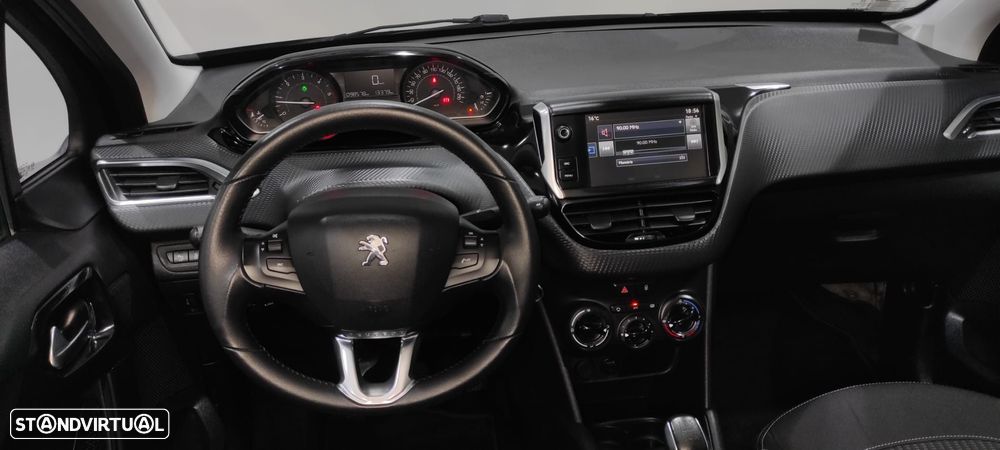 Peugeot 208 1.6 BlueHDi Style - 25