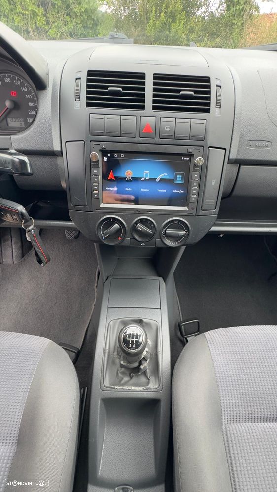 VW Polo 1.4 TDi Highline - 10