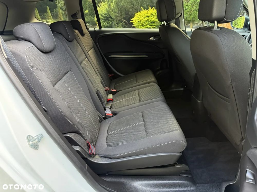 Opel Zafira 2.0 D (CDTI) Automatik Innovation - 9