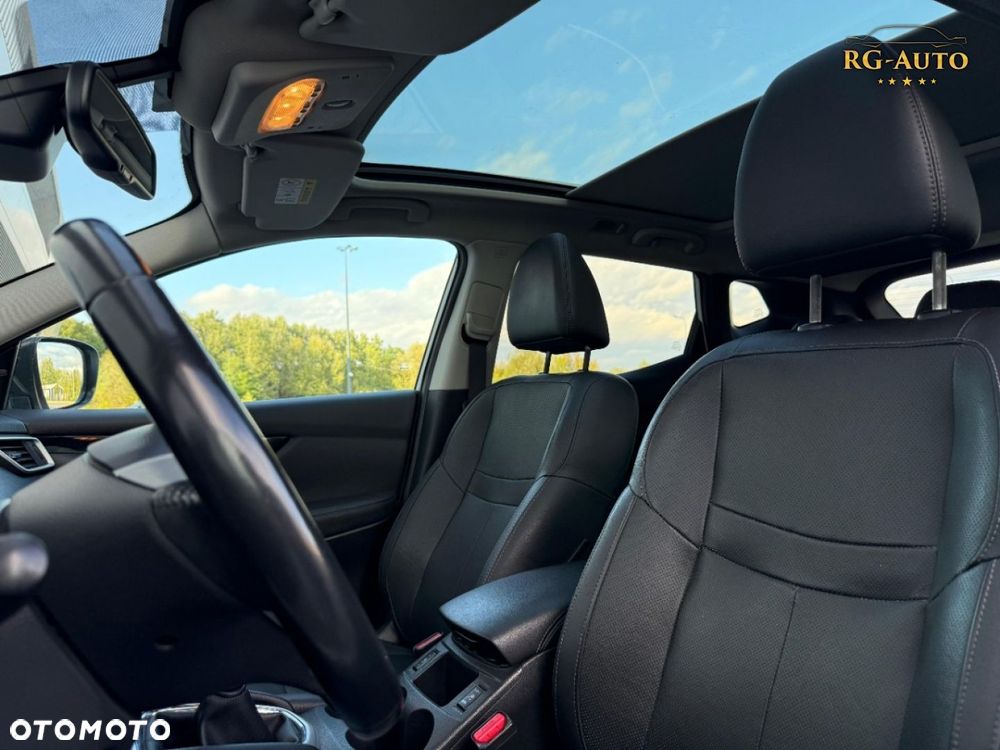 Nissan Qashqai - 22