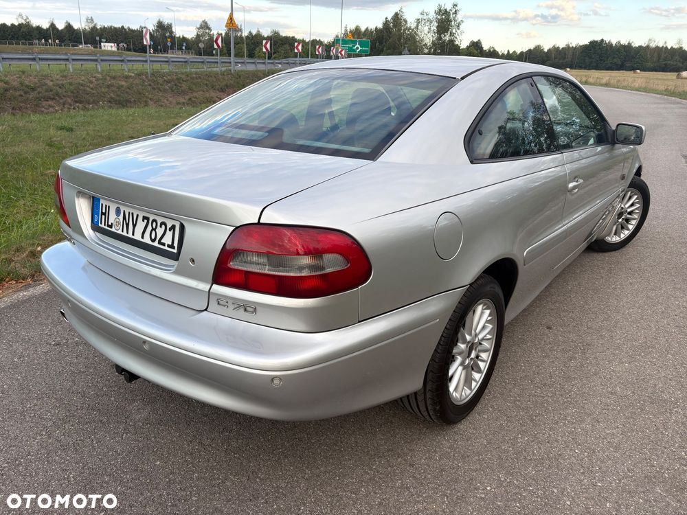 Volvo C70 2.4 - 8