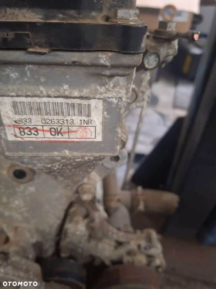 toyota corolla e15 silnik 1np1.3 1.4 benzyna 6 biegów 89000km - 2