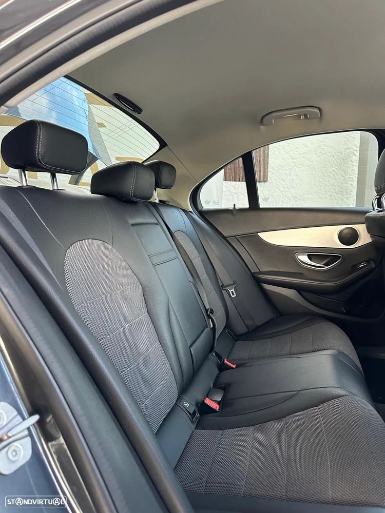 Mercedes-Benz C 200 d AMG Line - 13