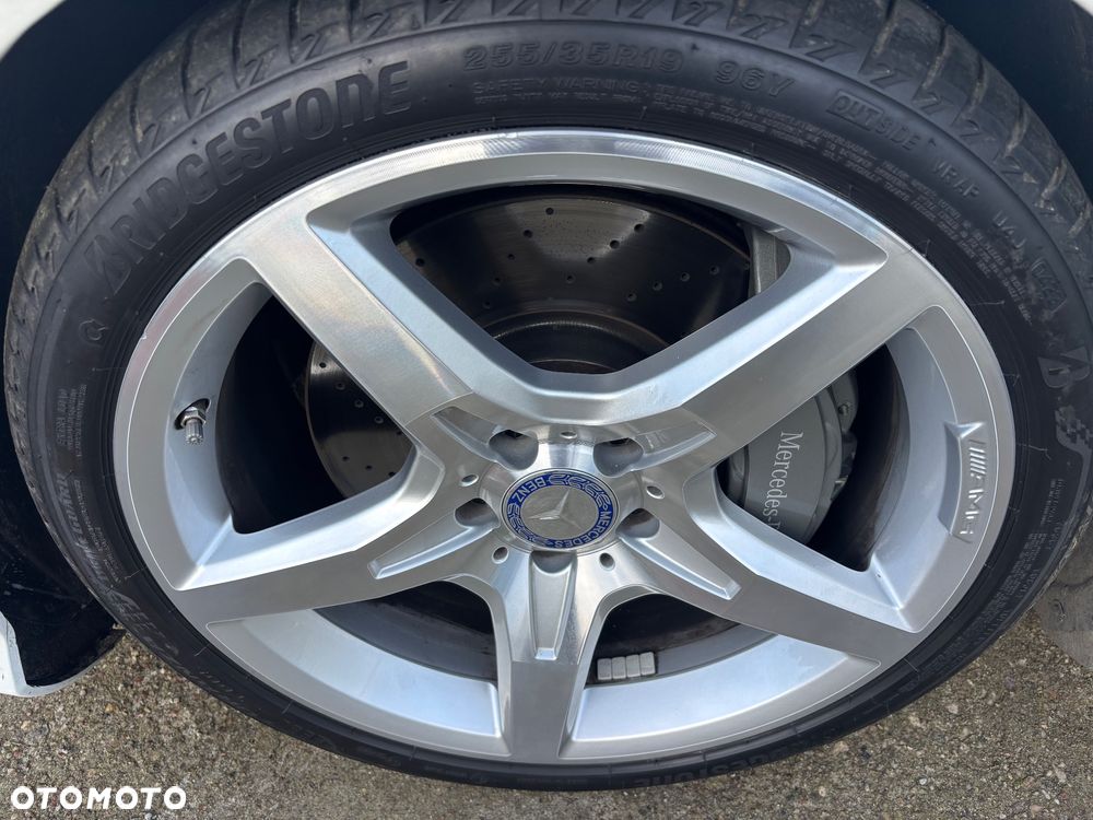 Mercedes-Benz SL 500 7G-TRONIC - 17