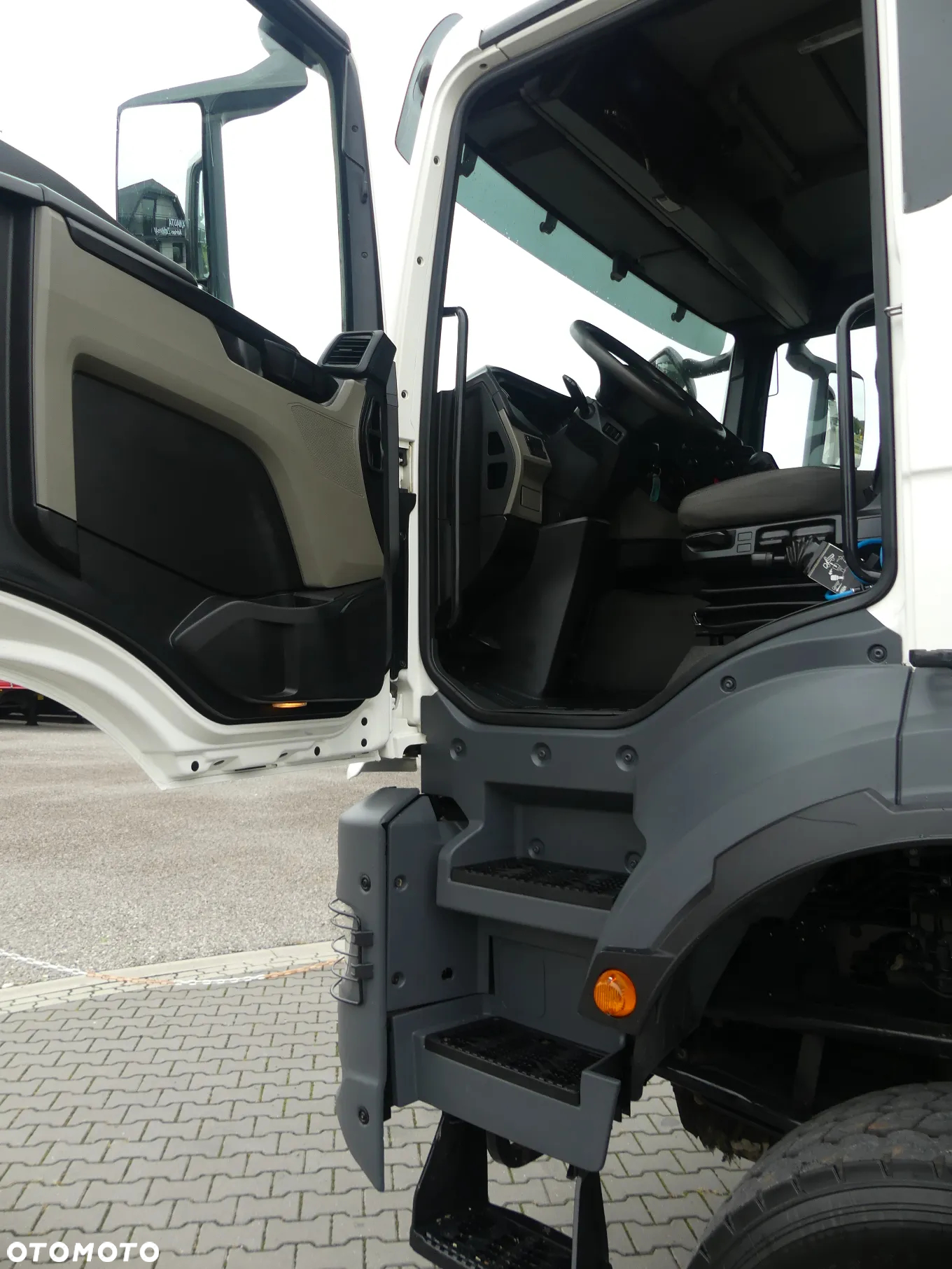 MAN TGS 41.470 / 8x8 / WYWROTKA MEILLER / MANUAL / NISKI PRZEBIEG / - 20