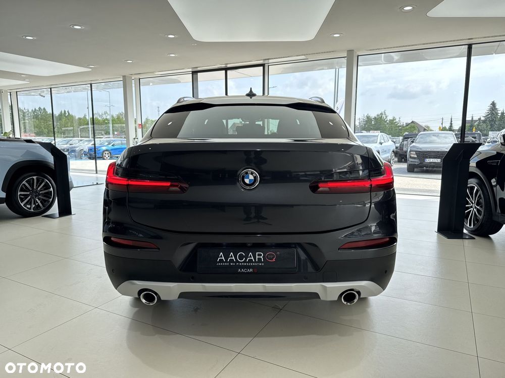 BMW X4 xDrive30i xLine sport - 4