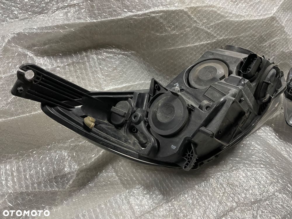 LAMPY LEWA PRAWA FORD FOCUS MK3 SREBRNE BM51-13W030NB - 16