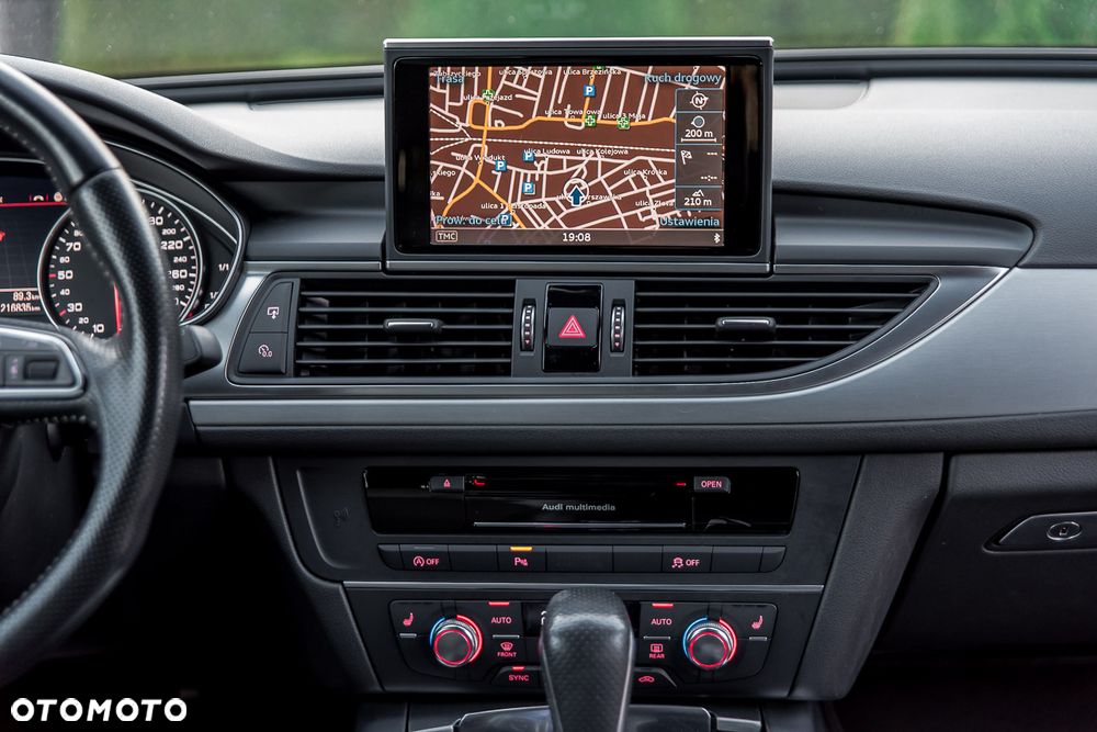 Audi A6 Avant 2.0 TDI ultra S tronic - 29