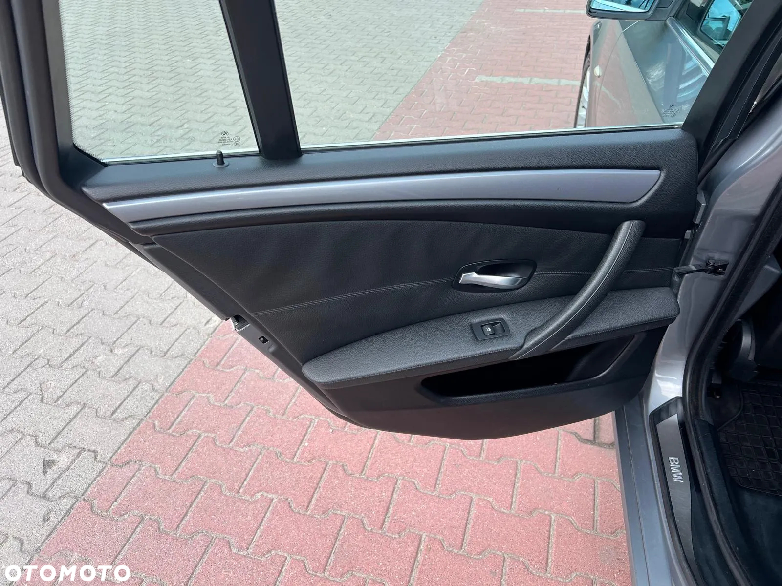 BMW Seria 5 520d Touring - 6