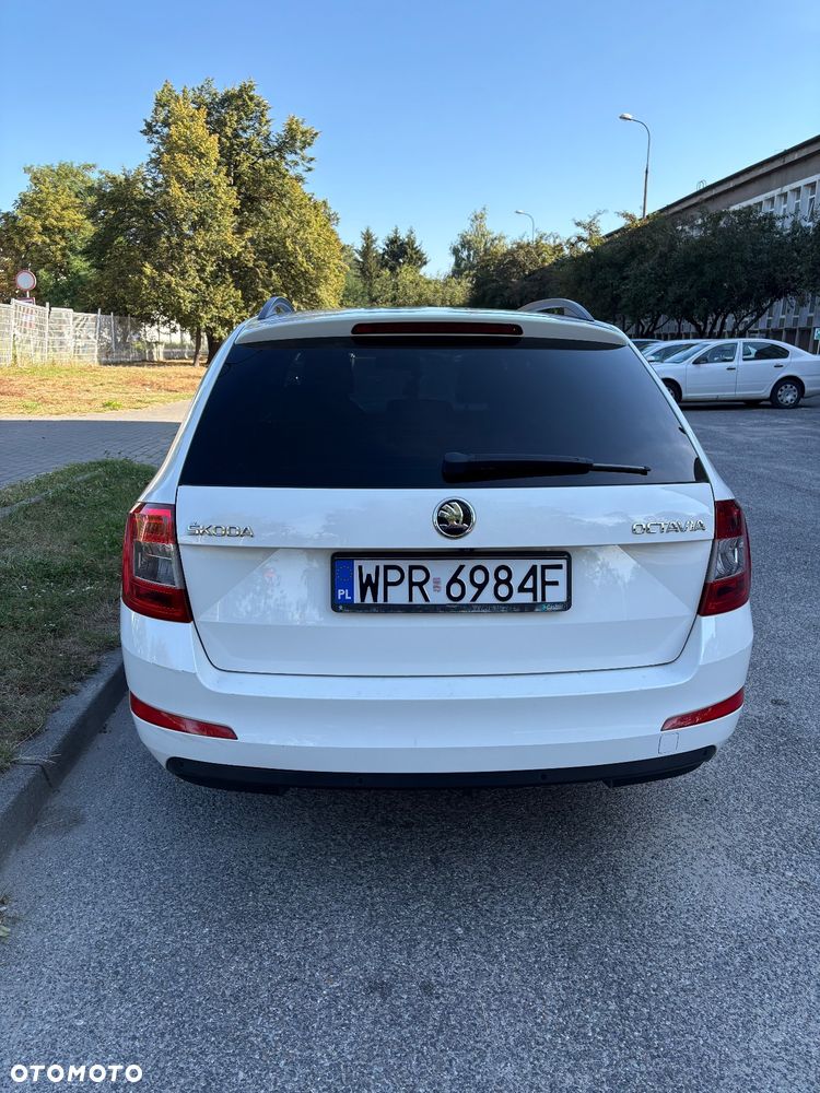 Skoda Octavia 1.4 TSI Ambition DSG - 6
