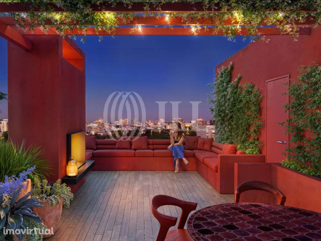 Red in Blue - Grande imagem: 3/29