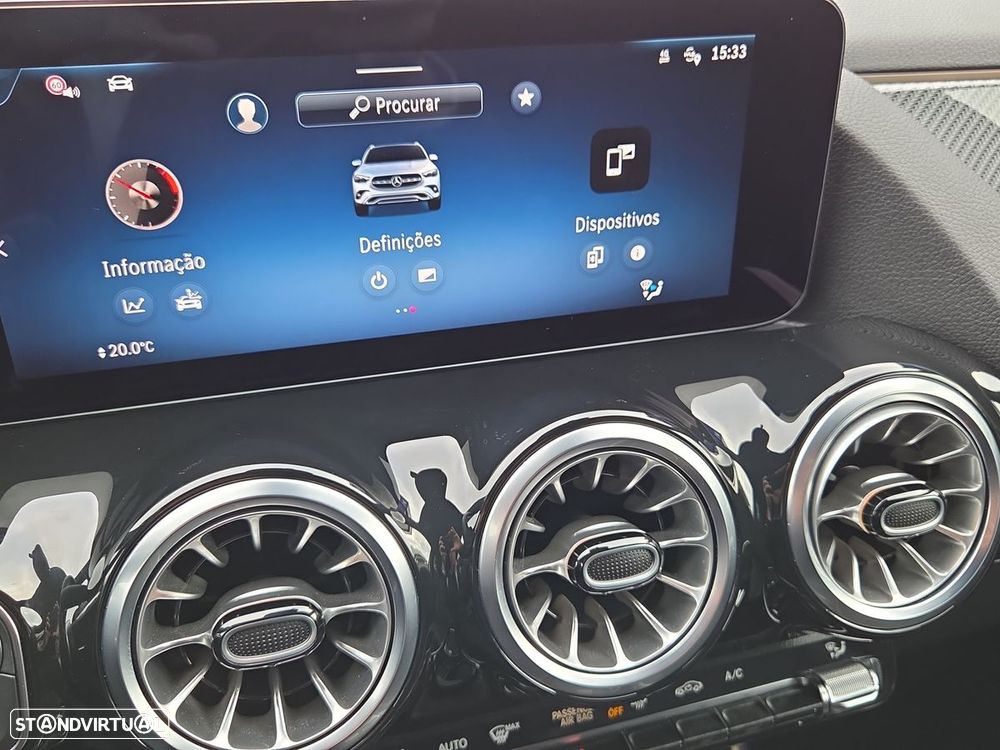 Mercedes-Benz GLA 180 d AMG Line - 20