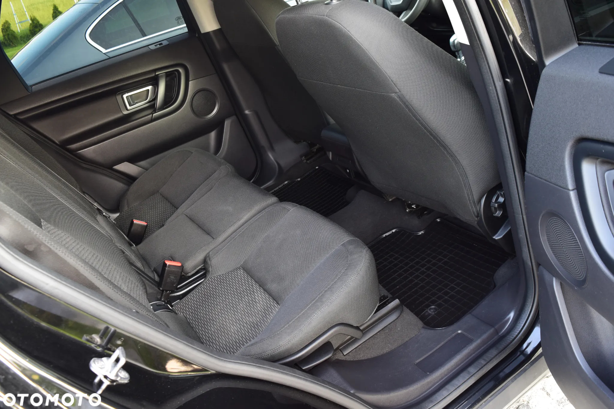 Land Rover Discovery Sport 2.0 D150 - 15