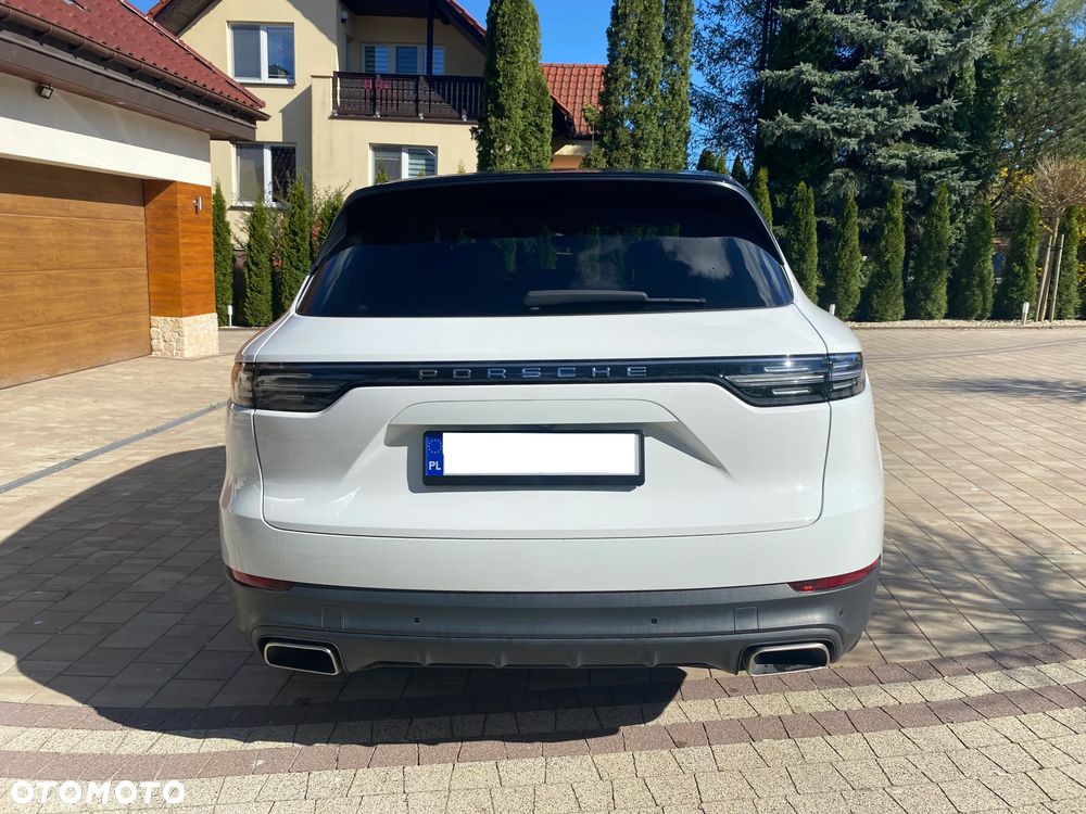 Porsche Cayenne Platinum Edition - 3