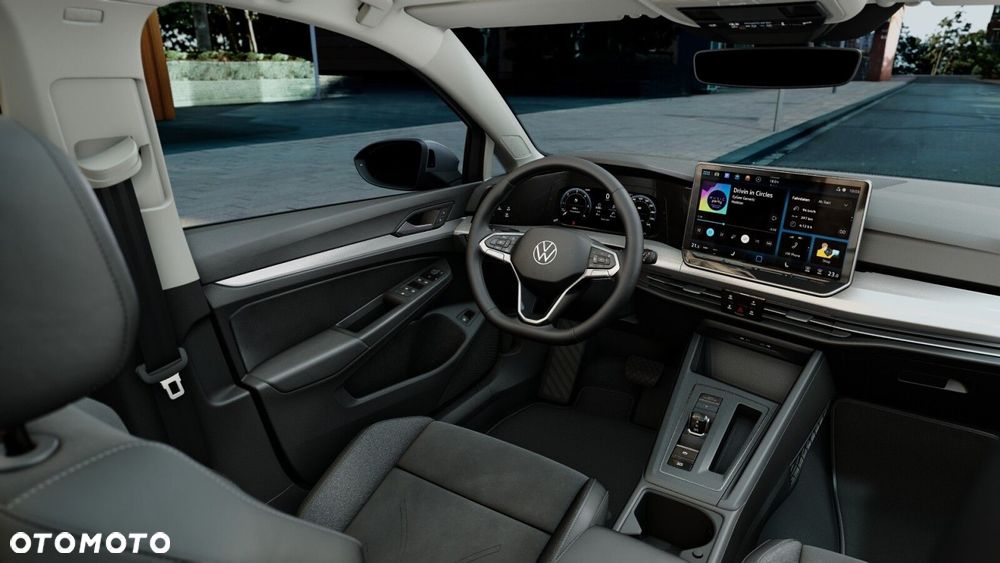 Volkswagen Golf - 10