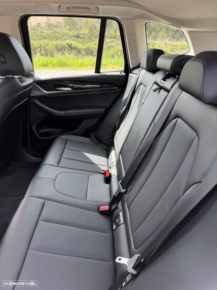 BMW X3 xDrive30e Aut. - 18