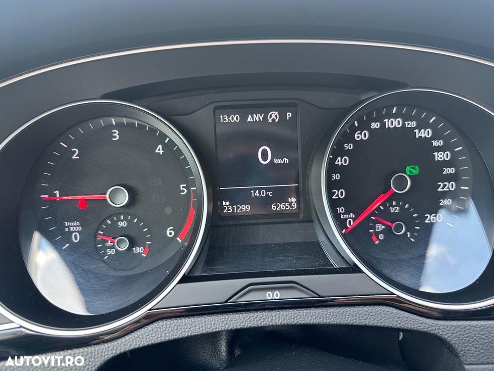 Volkswagen Passat 2.0 TDI DSG Comfortline - 7